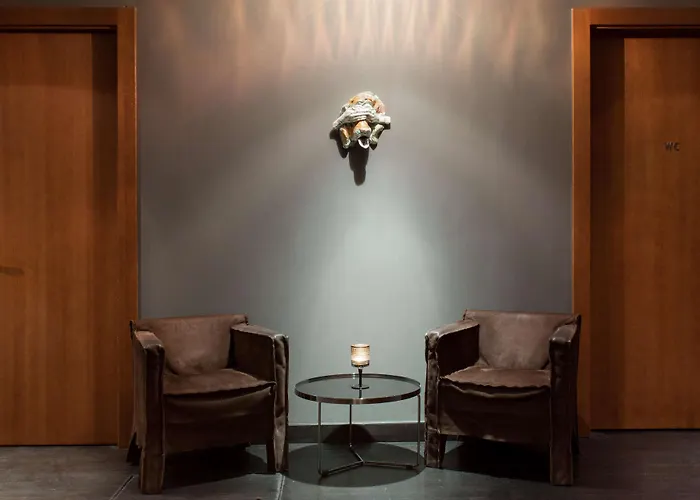 The Emblem - Preferred & 5* Praga