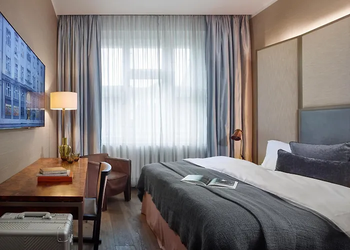 Hotel The Emblem - Preferred &