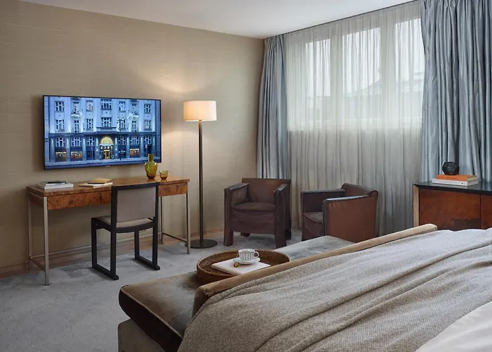 The Emblem - Preferred & 5* Praga