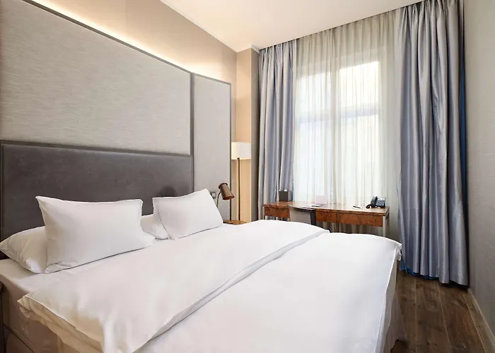 The Emblem - Preferred & Hotel 5*