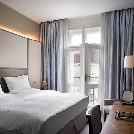 The Emblem - Preferred & Hotel