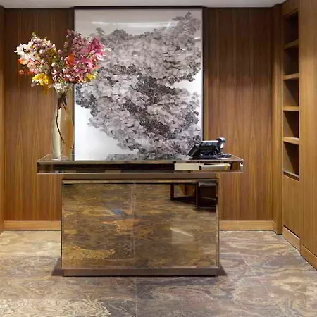 Hotel The Emblem - Preferred &