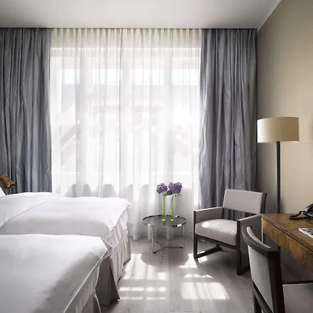 The Emblem - Preferred & Hotel