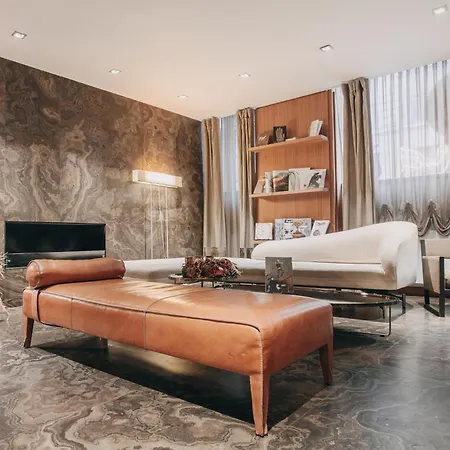 The Emblem - Preferred & Hotel