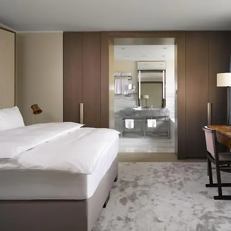 The Emblem - Preferred & Hotel