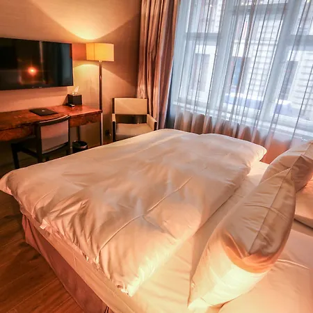 Hotel The Emblem - Preferred & Praha