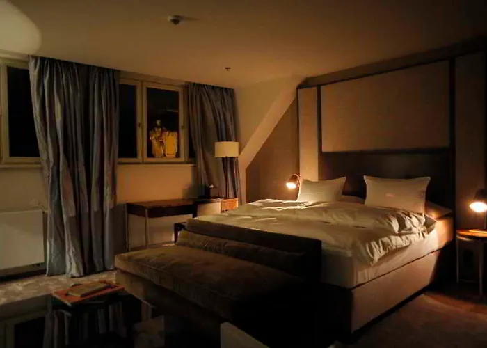 The Emblem - Preferred & Hotel 5*