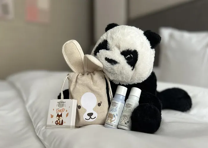 The Emblem - Preferred & Hotel