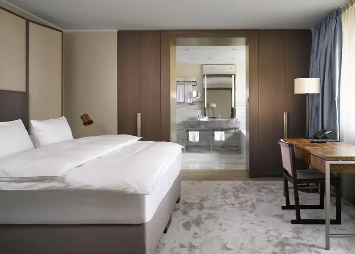 The Emblem - Preferred & Hotel